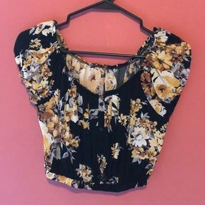 Super cute crop top